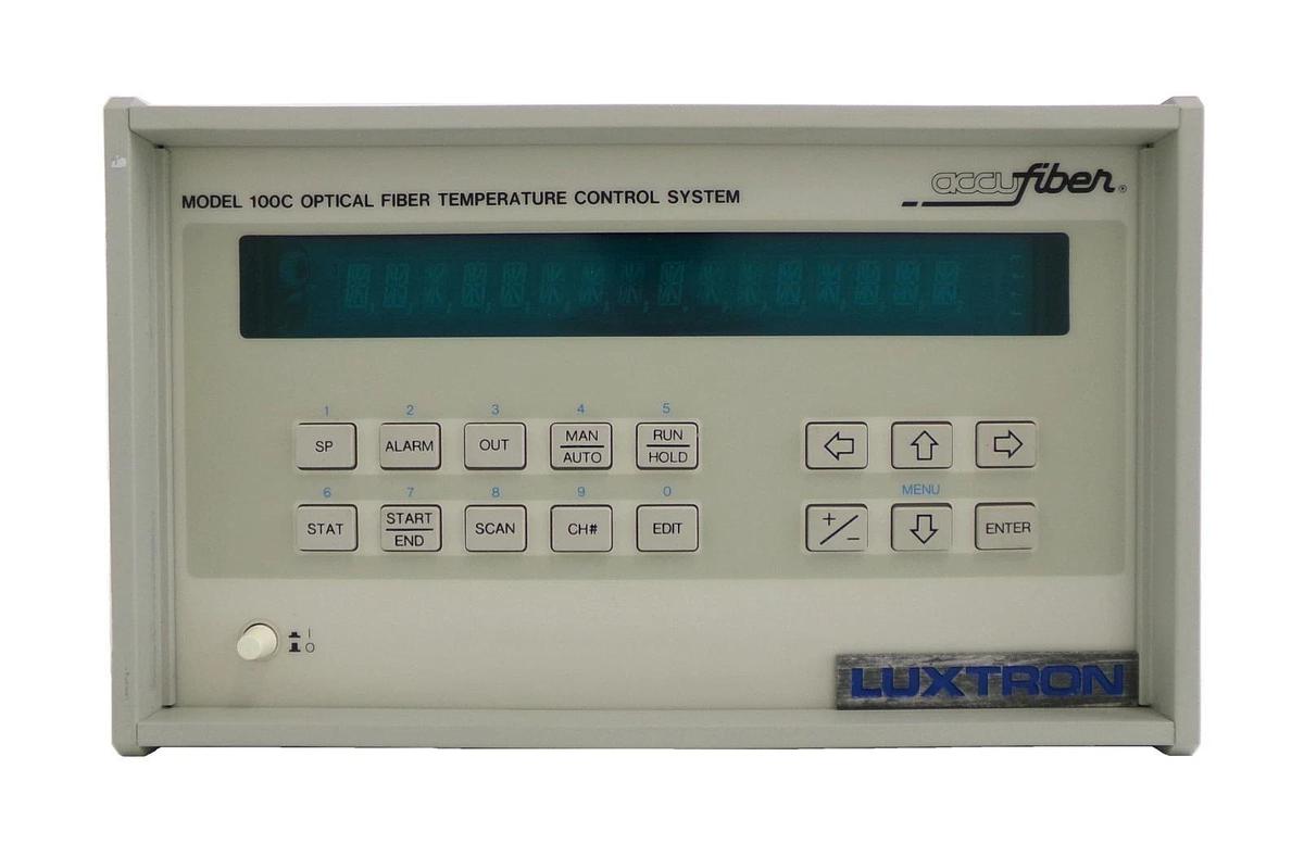 Used Luxtron M-100 Optical Fiber Temperature Controller 100C AMAT 0190-35236 Working