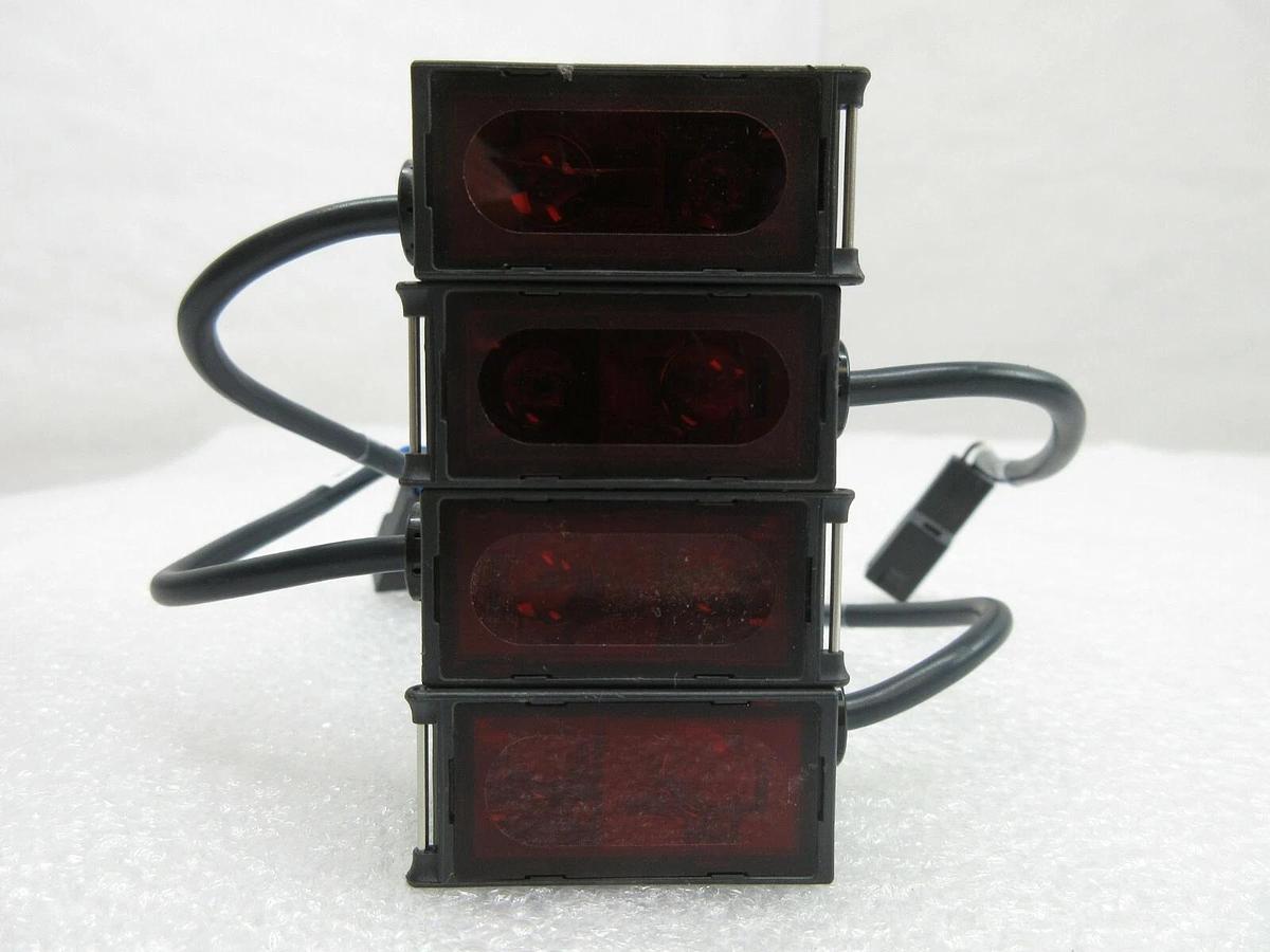 Used Omron E3G-L11 Distance-setting Photoelectric Sensor Reseller Lot of 4 Used