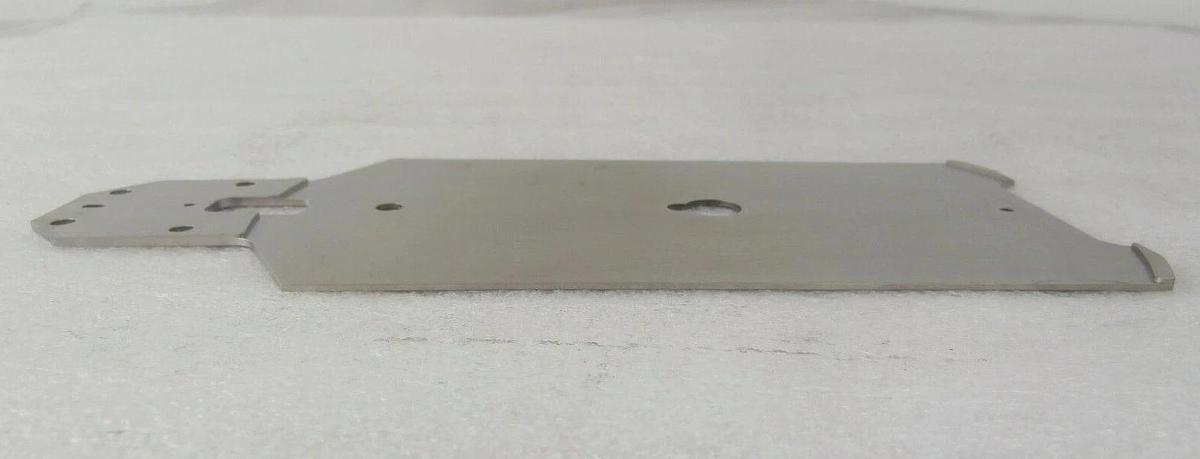 Used AMAT Applied Materials 0020-13814 200mm Blade with Wafer Pocket P5000 Working