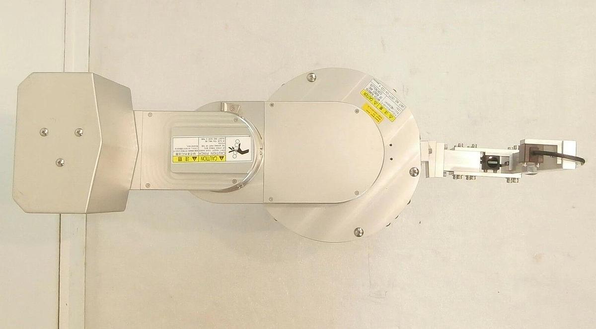 Used Yaskawa XU-RCM2500T-4 Robot Nikon KAB11320/201A-4 No Arms OPTISTATION 7 Working
