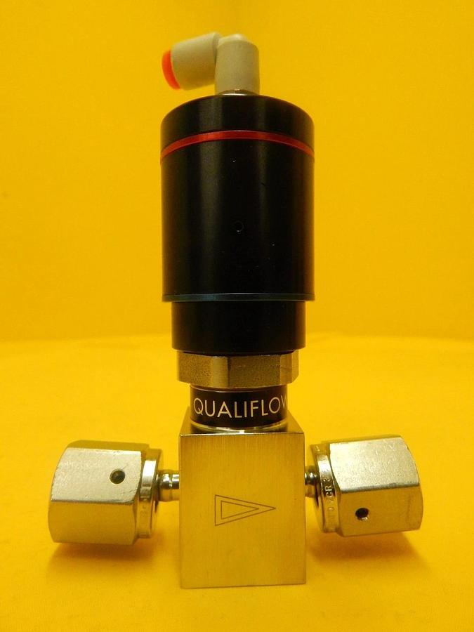Used Qualiflow 2x10-9atm.cm3/Sec 2-Way Pneumatic Valve Reseller Lot of 3 Used Working