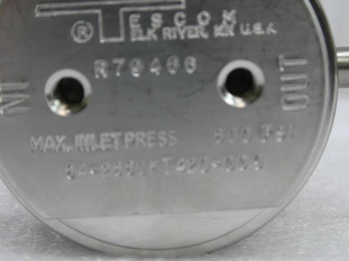 Used Tescom 64-2660KT420-009 Butt Weld Manual Regulator Used Working