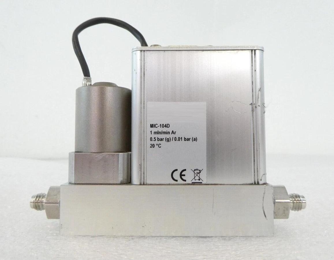 Used Bronkhorst Mani-Flow Mass Flow Meter Set of 2 MIC-104D MIC-202F Xevo Q2 Working