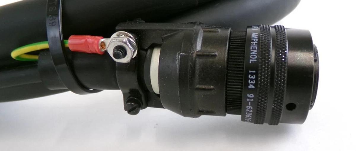 Used STP Edwards PT35-Y1-B55 Turbomolecular Pump Control Cable 1M Turbo Working