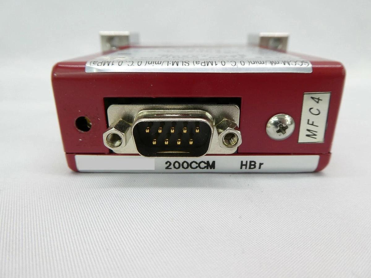 Used STEC SEC-7330M MFC Mass Flow Controller SEC-7330 200 CCM HBr Working Spare