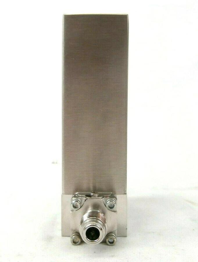 Used UNIT Instruments UFC-8160 Mass Flow Controller MFC 200 SCCM N2 Working Spare