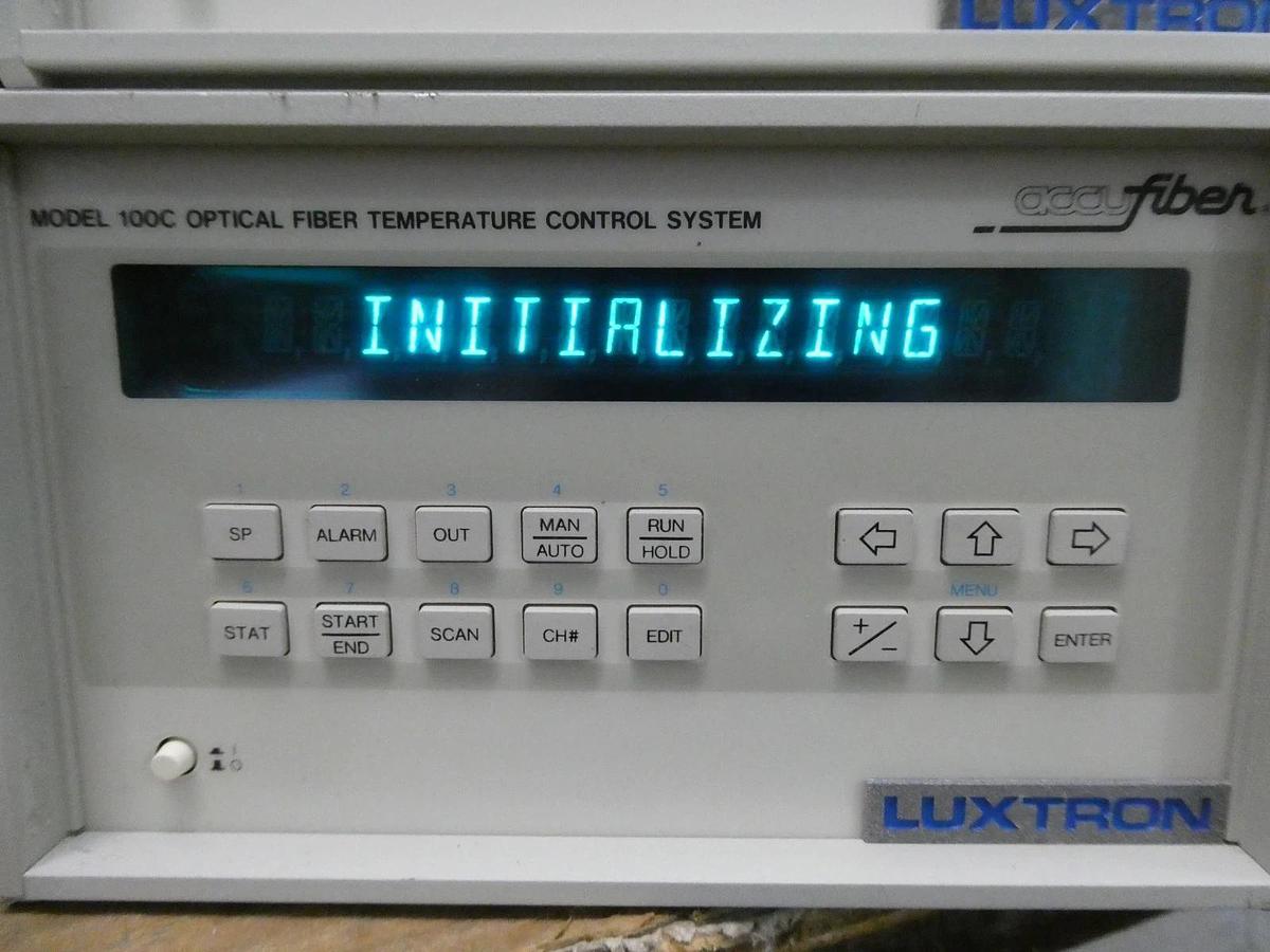 Used Luxtron M-100 Optical Fiber Temperature Controller 100C AMAT 0190-35236 Working