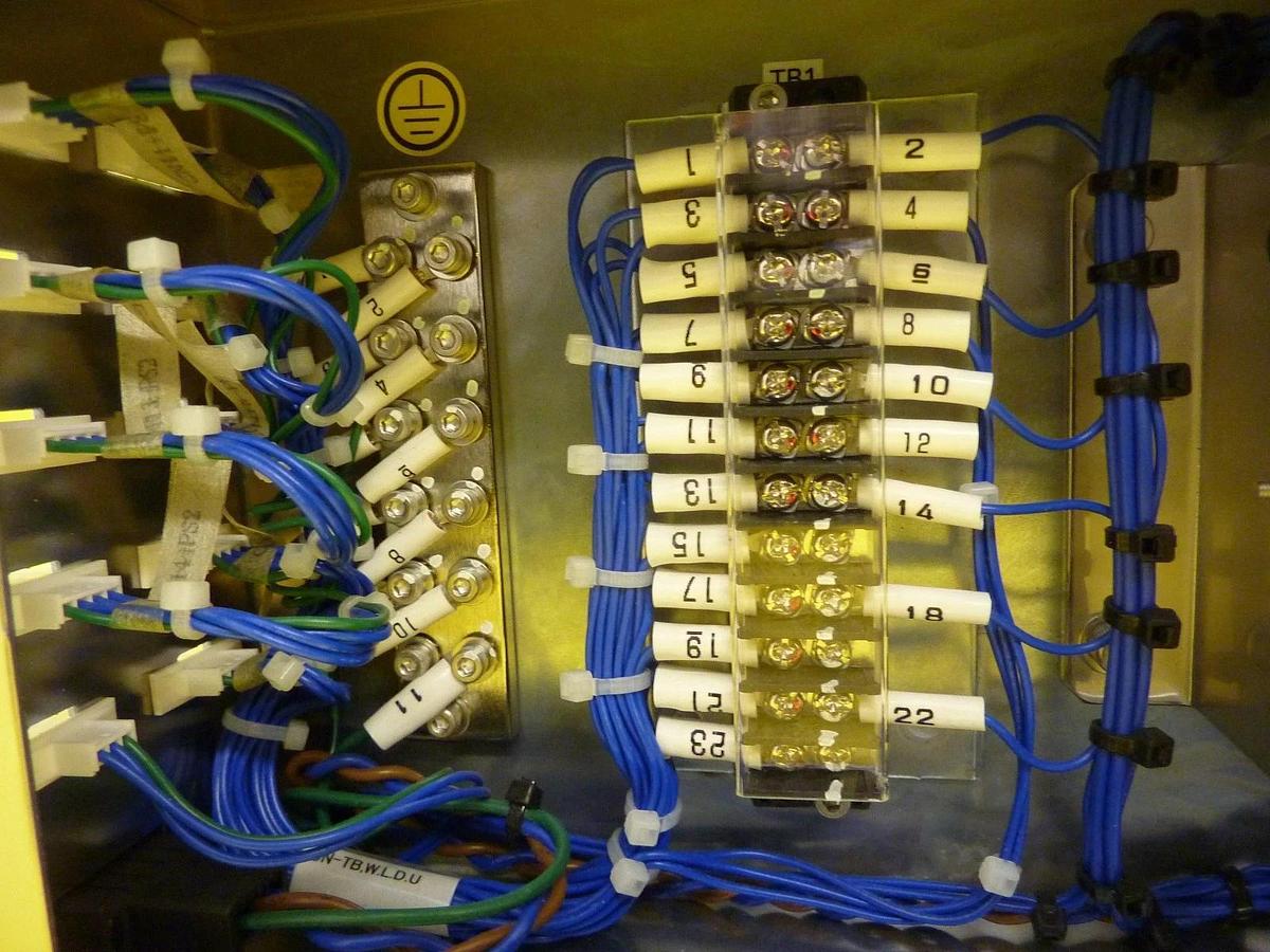 Used TEL Tokyo Electron Water Leak Box Omron K7L-AT50 Used Working