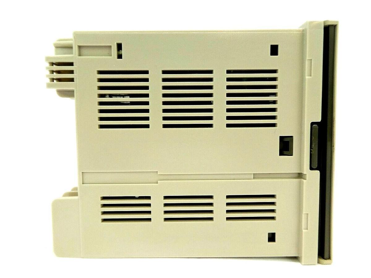 Used Omron E5AX-LA02 Digital Process Temperature Humidity Controller %RH Working