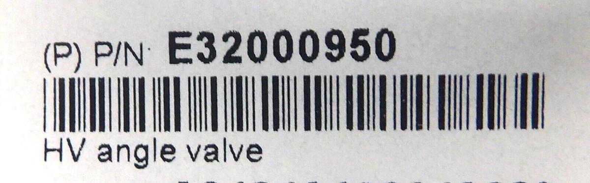 Used VAT E32000950 HV Angle Valve AMAT Applied Materials New Surplus