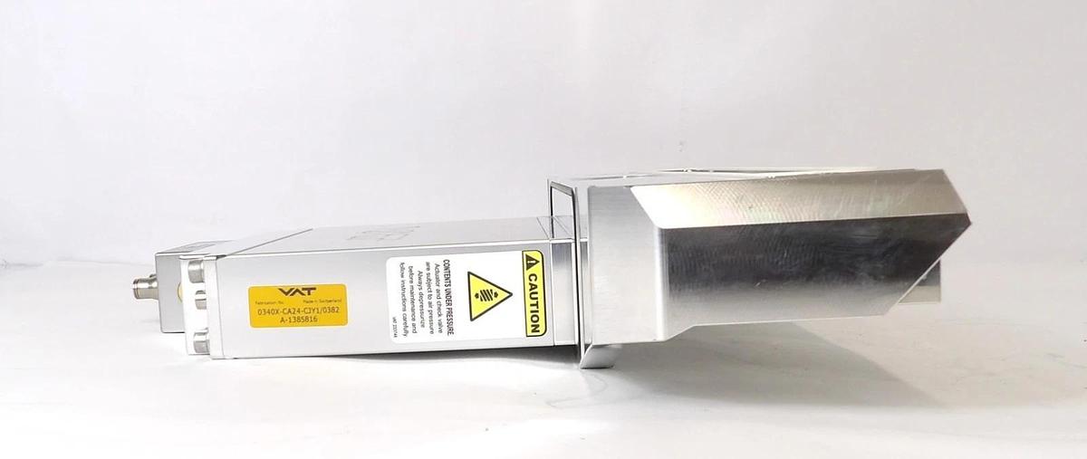 Used VAT 0340X-CA24-CJY1 Rectangular Insert MONOVAT Slit Valve Working