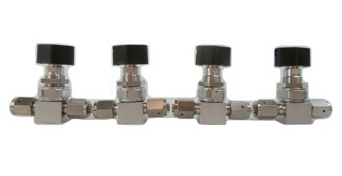 Used Fujikin 076776 Manual Open/Closed Diaphragm Valve KPL0U001 Reseller Lot of 4