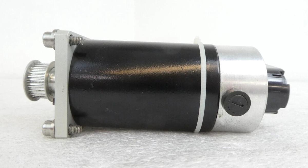 Used Magmotor Technologies 720102811 Automation Servo Motor 21231 HEDS-5500 Working