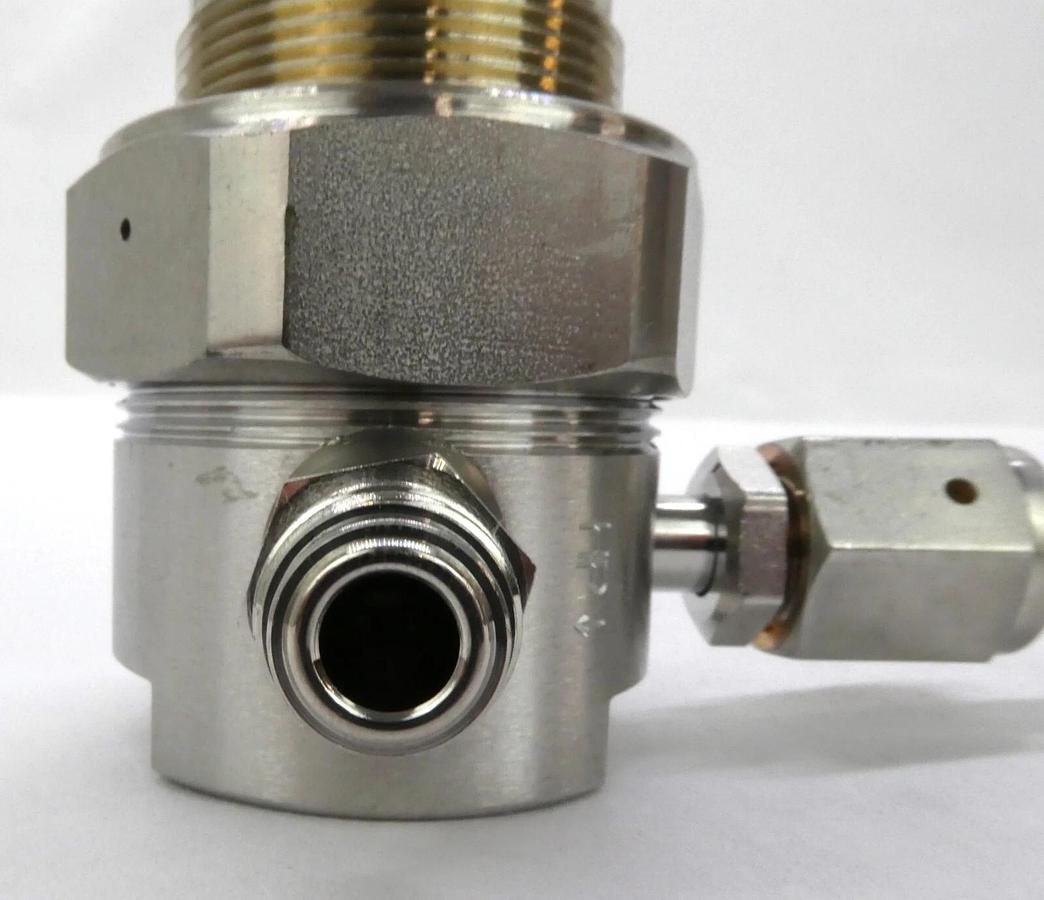 Used Veriflo 42500197 Air Pressure Regulator N2 0- 95930W3PFSMMF AMAT Working Surplus