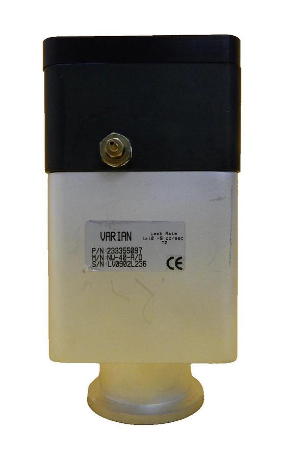 Used Varian 233355097 Pneumatic Vacuum Angle Valve NW-40-A/O VSEA Working Surplus