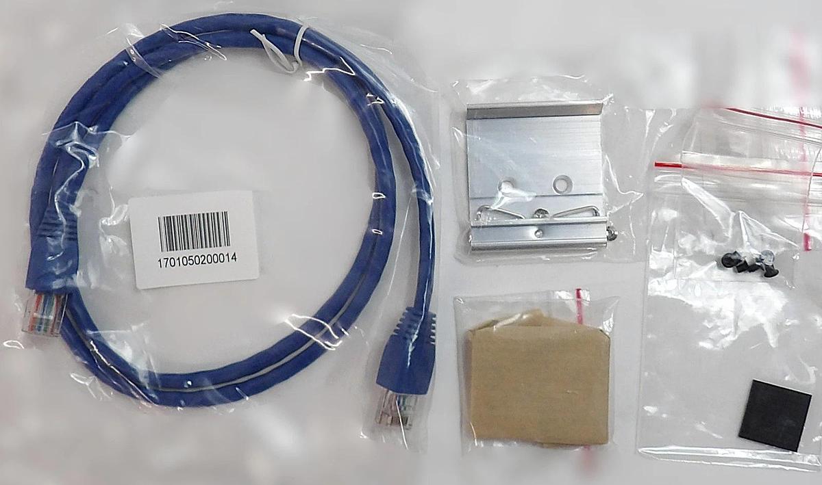 Moxa 3093091000012 8-Port Serial Device Server Nport Lot of 2 New