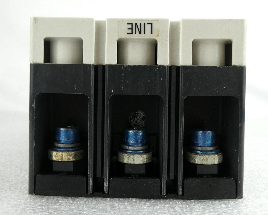 Used Eaton 69d2551G10 Circuit Breaker JGE3250N Ground Fault ELJBN3250W Working