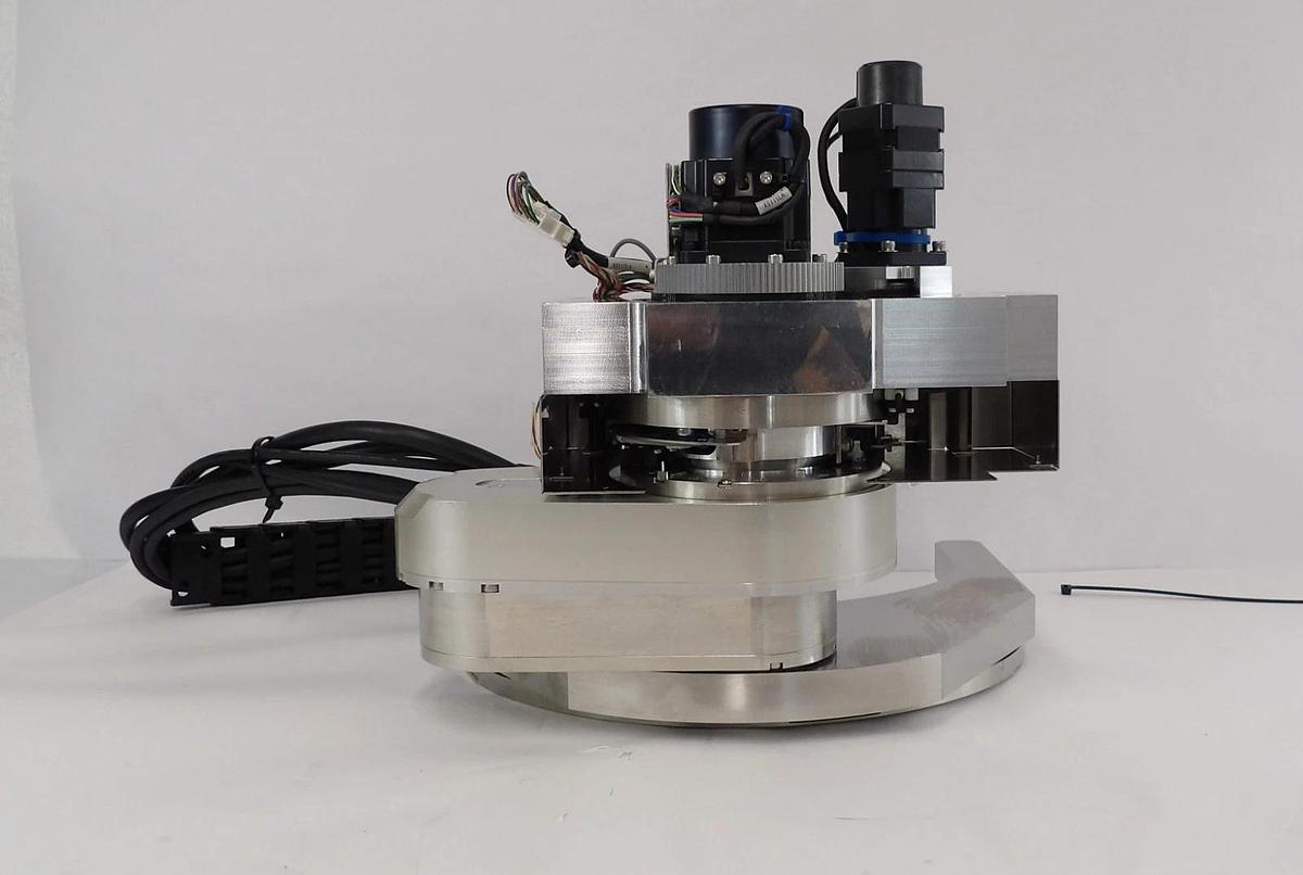 Used TEL Tokyo Electron Tohoku Wafer Transport Handler Robot Assembly Working