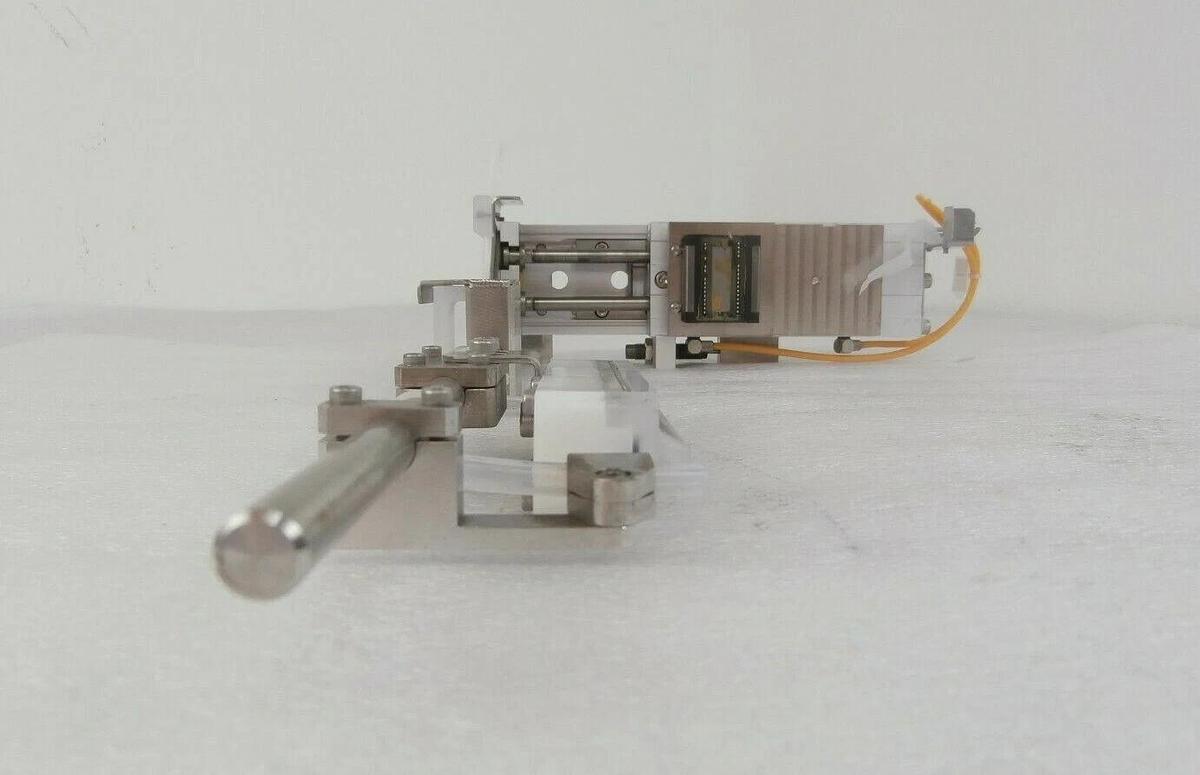 Used TEL Tokyo Electron 5087-403489-15 Scan ARM-B DEV Assembly Lithius As-Is