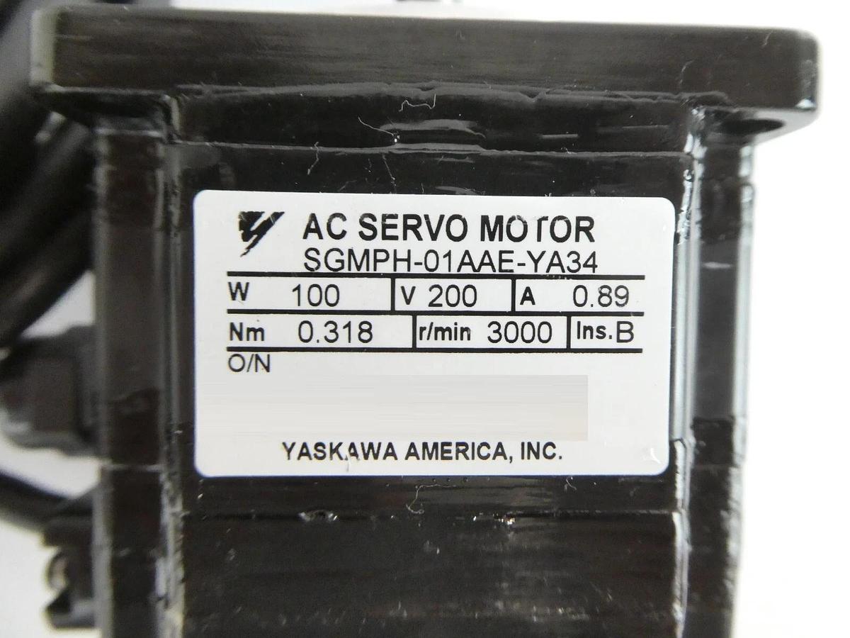 Yaskawa SGMPH-01AAE-YA34 Servo Motor Reseller Lot of 8 New Surplus