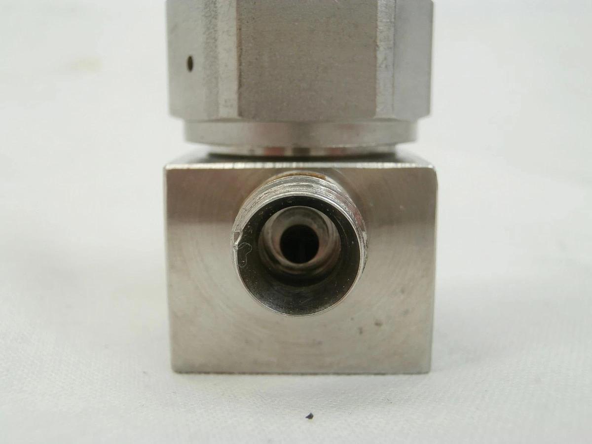 Used Swagelok SS-4BMG Metering Bellows Sealed Valve NUPRO Used Working