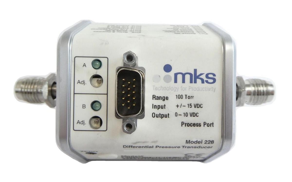 Used MKS Instruments 228A12TCBCBSU2C0AB Differential Capacitance Manometer Working