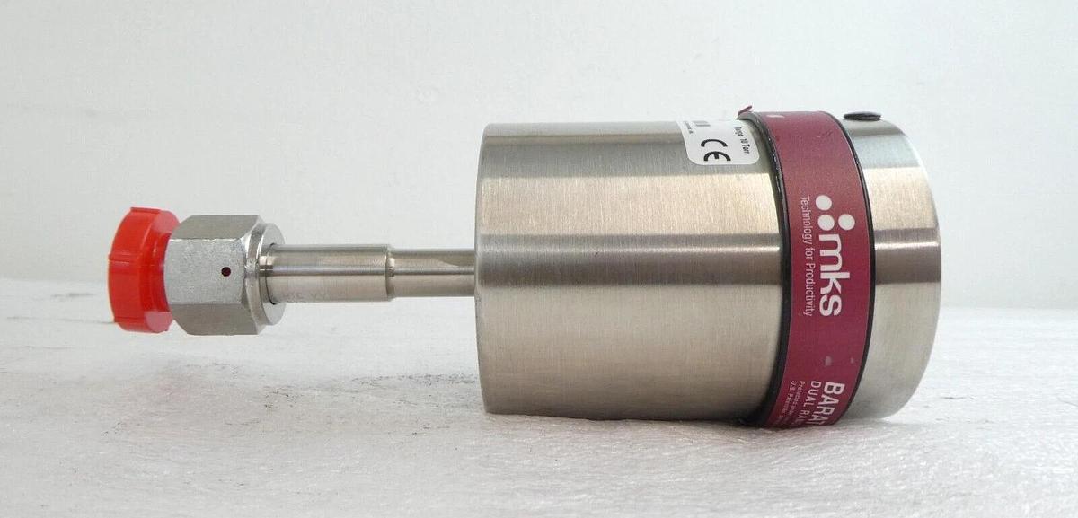 Used MKS Instruments D27B11TCEC0B0 Baratron Dual Range Bent Post Working Surplus