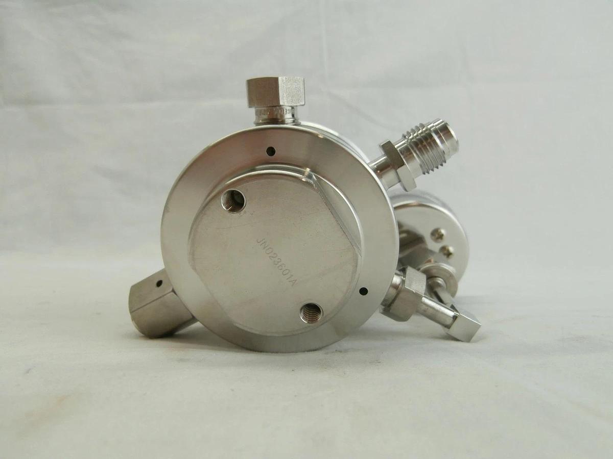 Used Tescom 44-3262JR91-145 Manual Pressure Regulator Valve 44-3200 Working