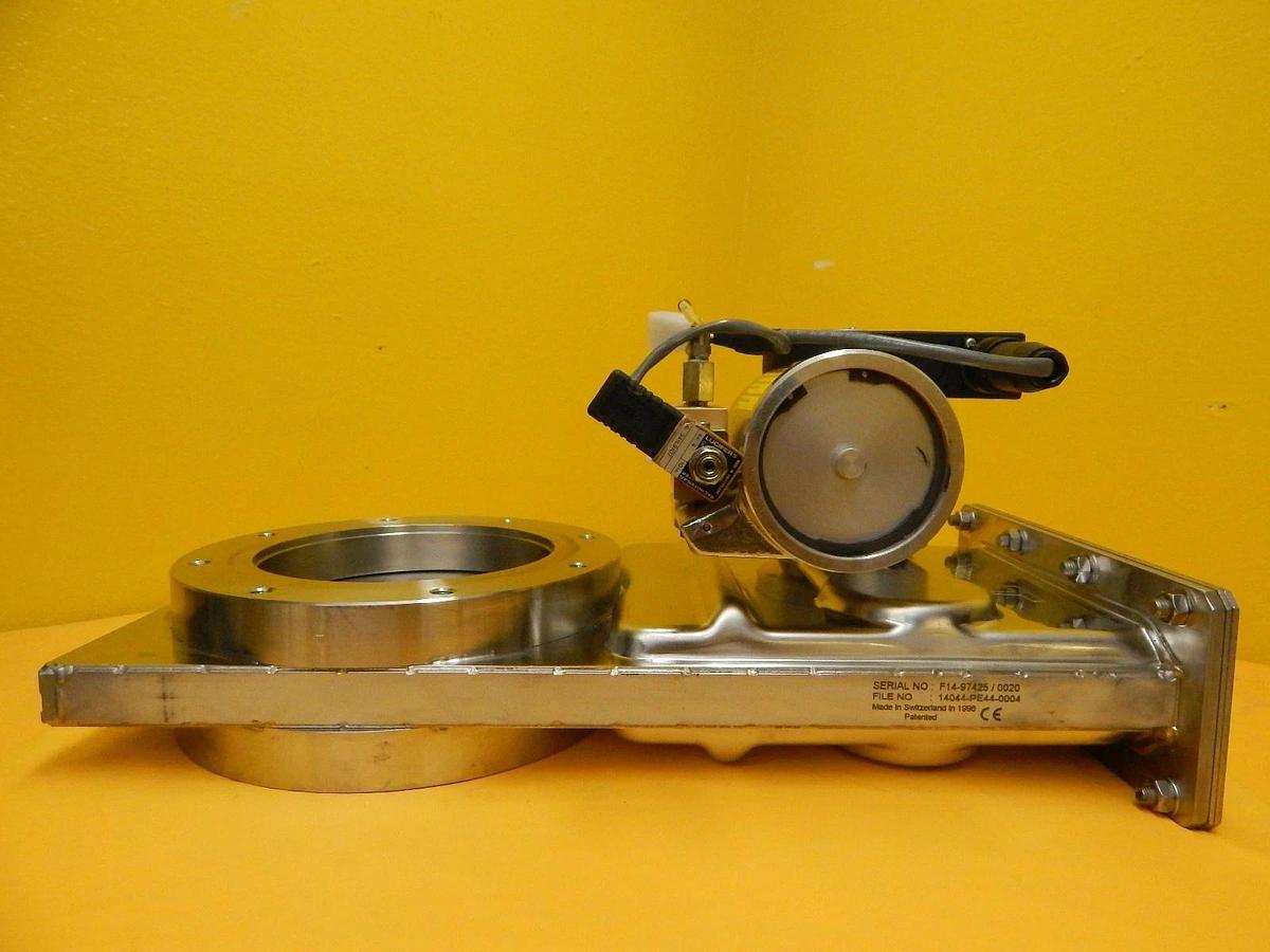 Used VAT 14044-PE44-0004 HV Pneumatic Actuated Gate Valve Working Surplus