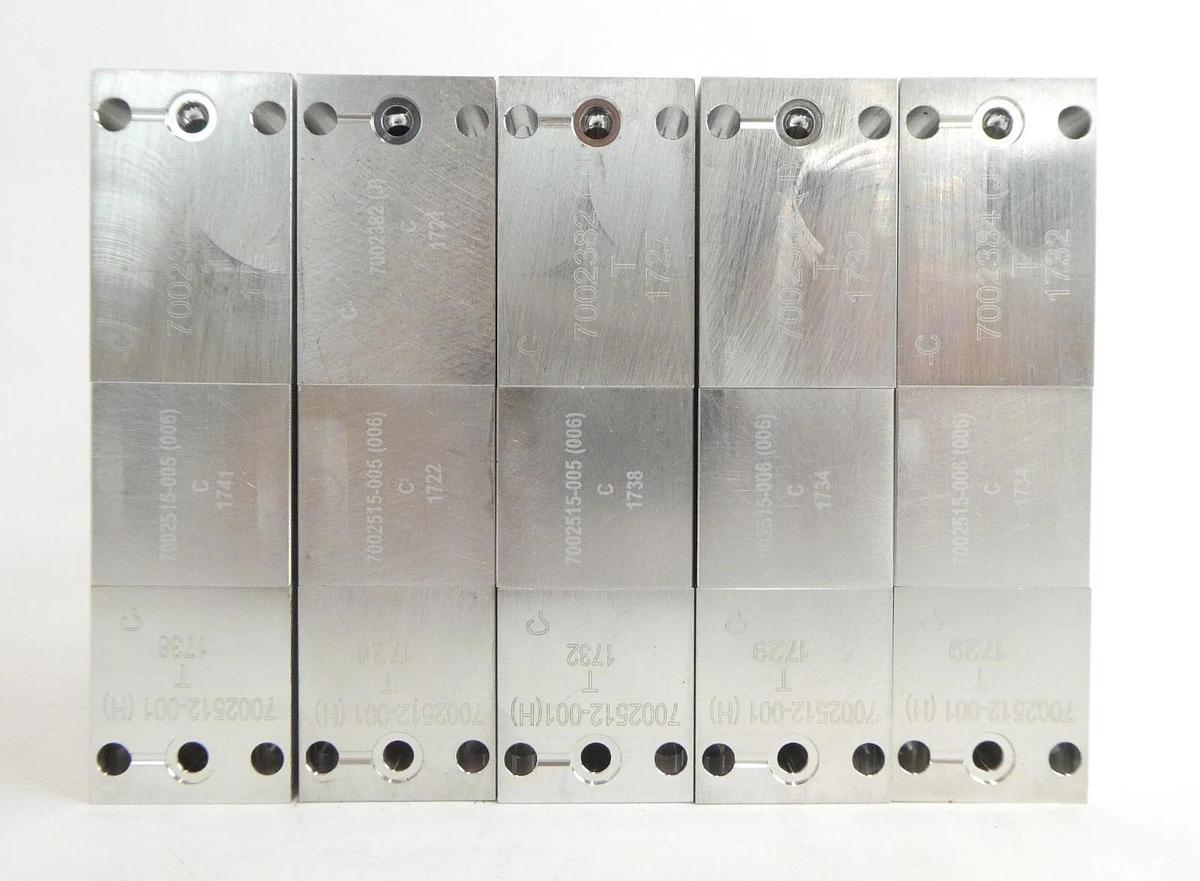 Used Brooks Instrument GF125C Mass Flow Controller MFC GF125CXXC Lot of 13 Working