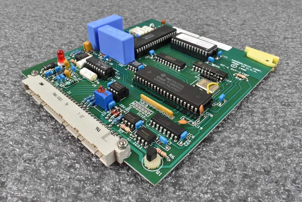 Used Thermalogic 121-201-F PCB Temperature Controller