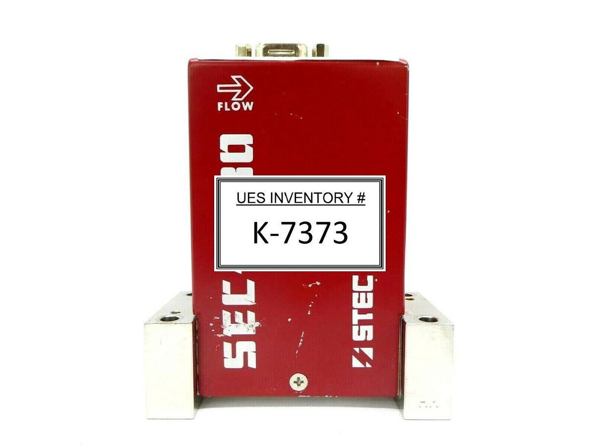 Used STEC SEC-7330M MFC Mass Flow Controller SEC-7330 200 CCM CHF3 Working Spare