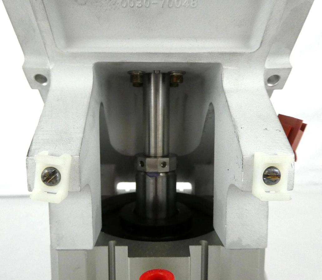 Used SMC NCDQ2B80-UIA990939 Wafer Chamber Slit Valve Endura Centura Working Surplus