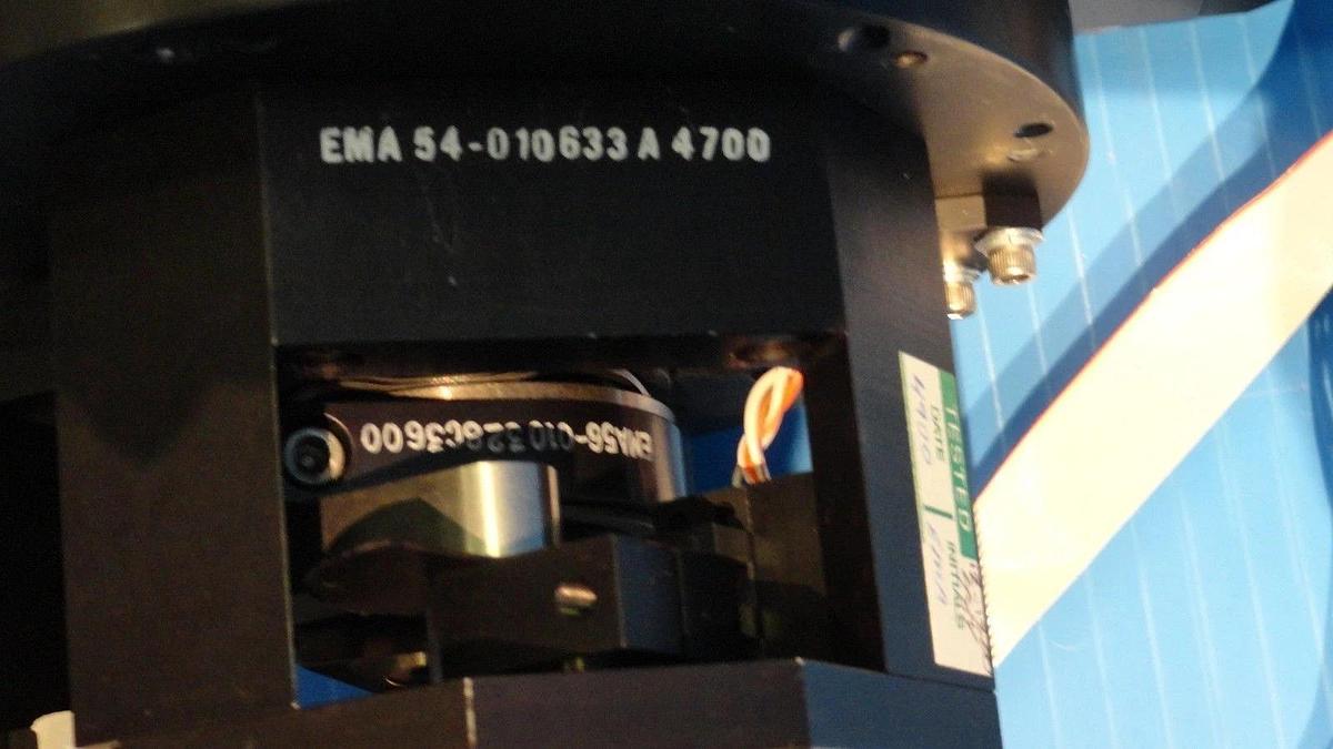 Used Asyst Technologies EMA 18-010968 G 4900 Loader Used Working