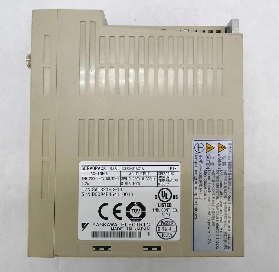 Used Yaskawa Electric SGDS-01A31A Servo Drive SERVOPACK Working Surplus