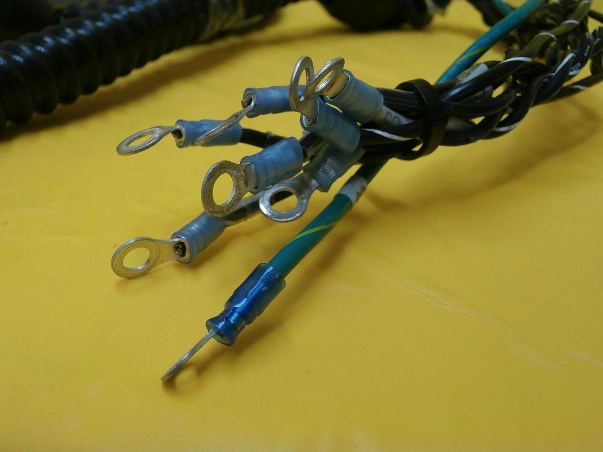 Used AMAT Applied Materials 0140-38099 IPS RF Side Lower Lamp Connector Assembly Used