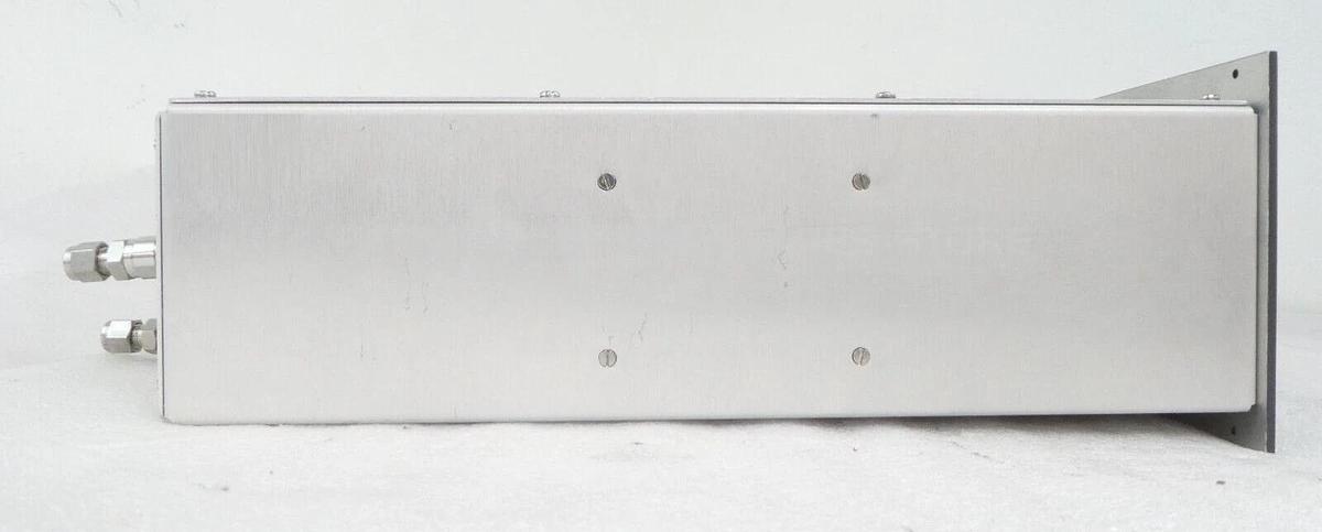 Used Genus 42251-00 Gas Vapor Conversion Temperature Controller Varian 4237100 Spare