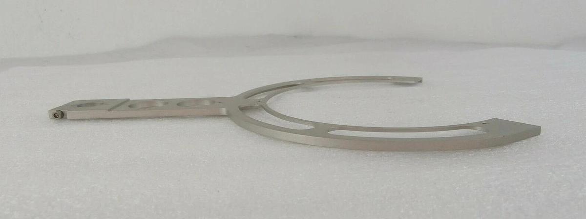 Used Lam Research 715-130080-008 200mm Robot Arm End Effector Fork 4420 Working Spare