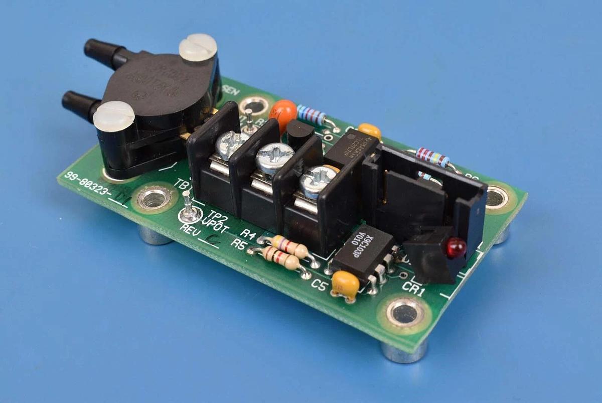 Used SVG 99-80323 PCB Vacuum Sensor