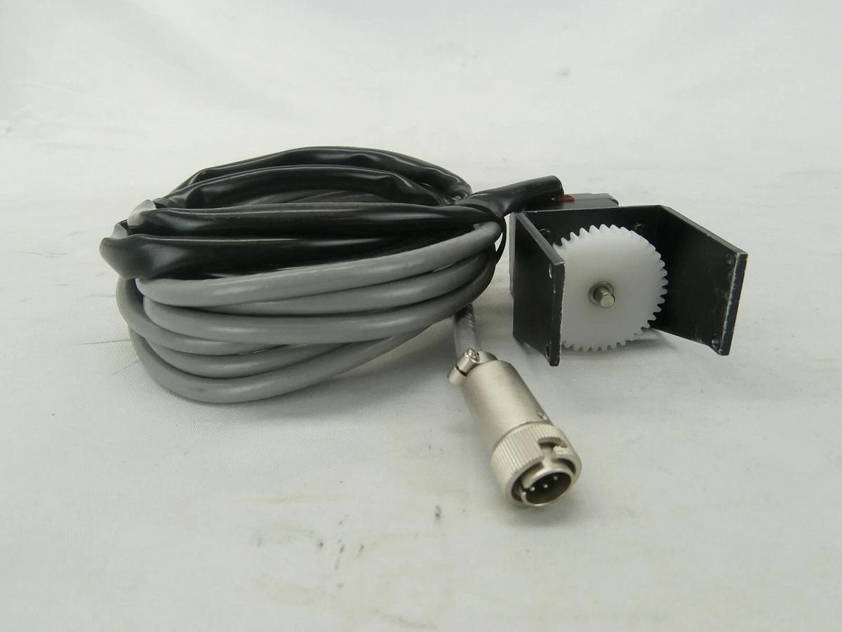 Used Oriental Motor UPX534M-A 5-Phase Stepping Motor VEXTA JEOL JWS-7555S SEM Working