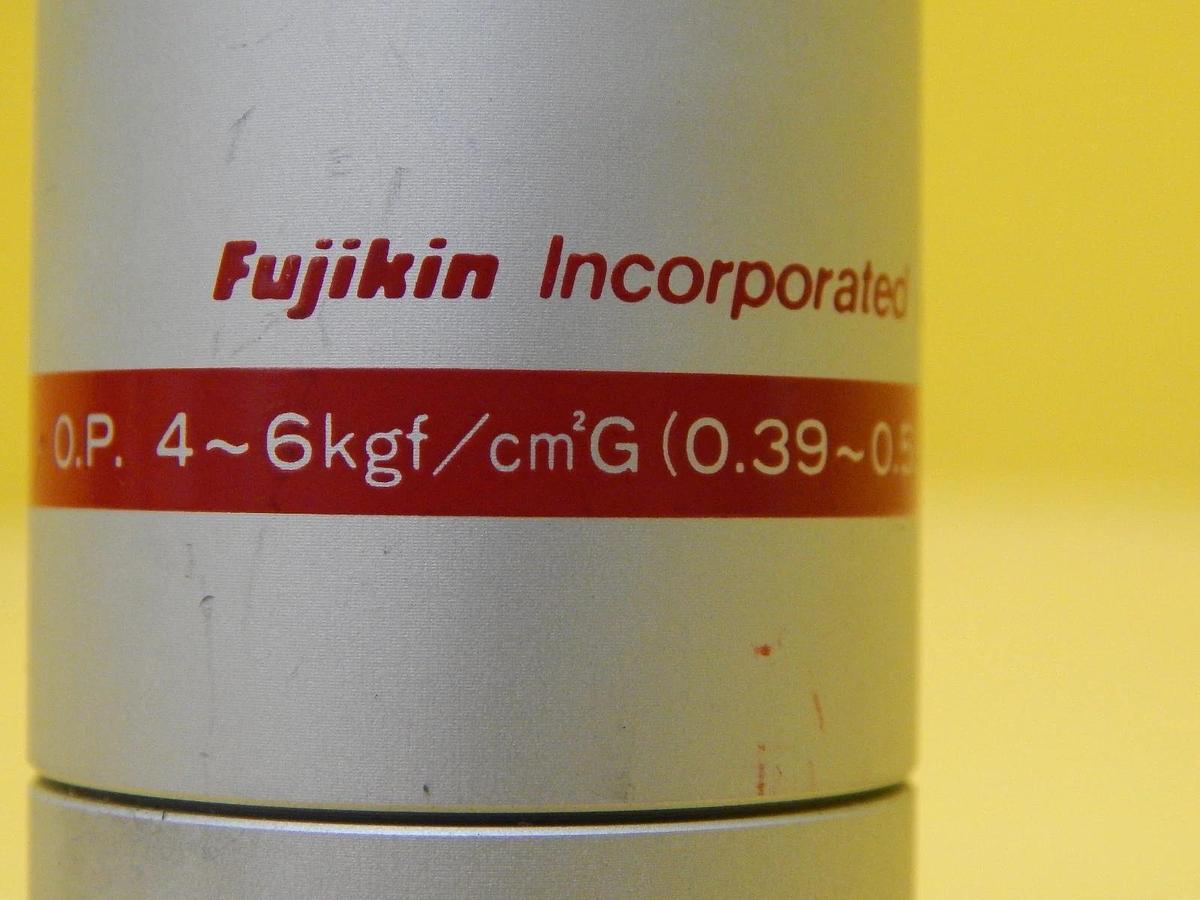 Used Fujikin 059577 Pneumatic Valve Normally Closed 316L-P Lot of 4 Used Working