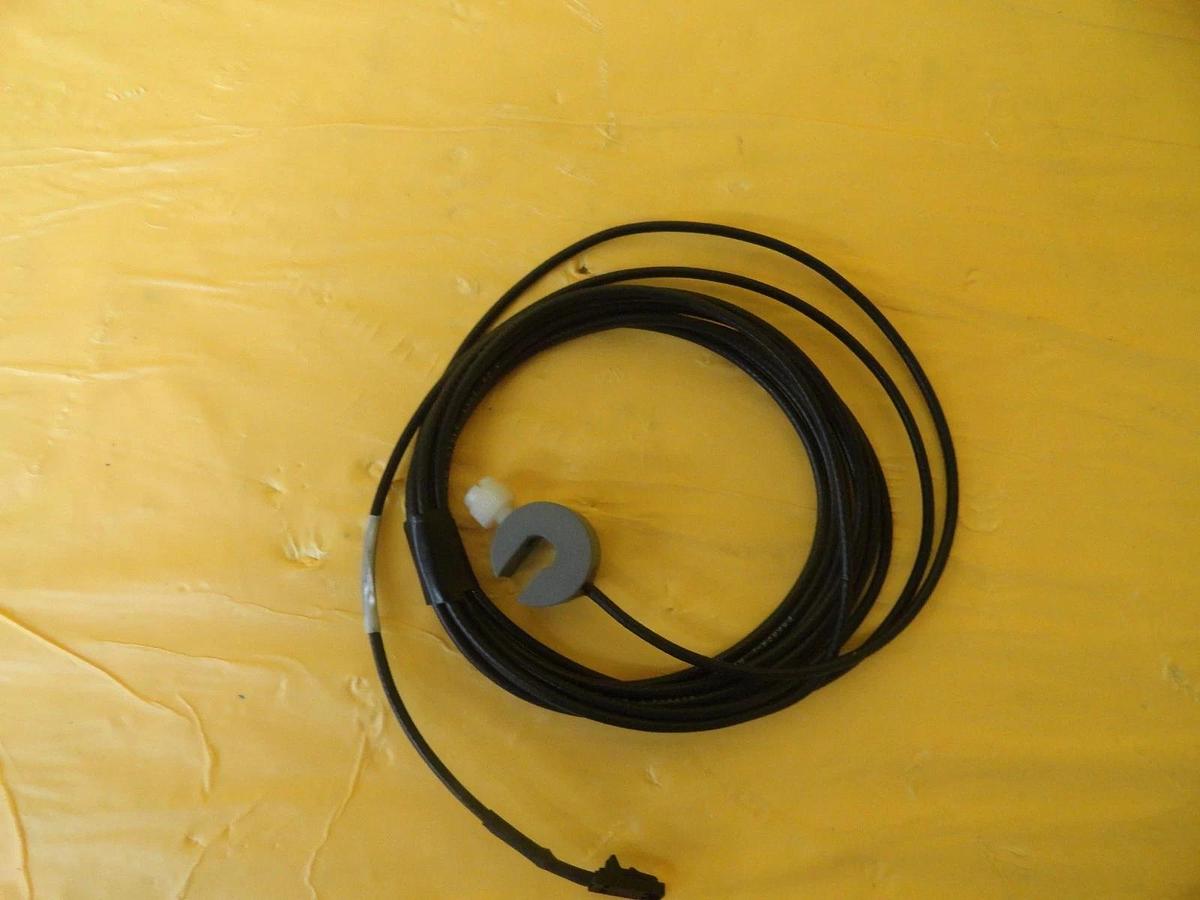 Omega Engineering LVUN601-31310-.035-.25-1 Non Invasive Liquid Level Switch New