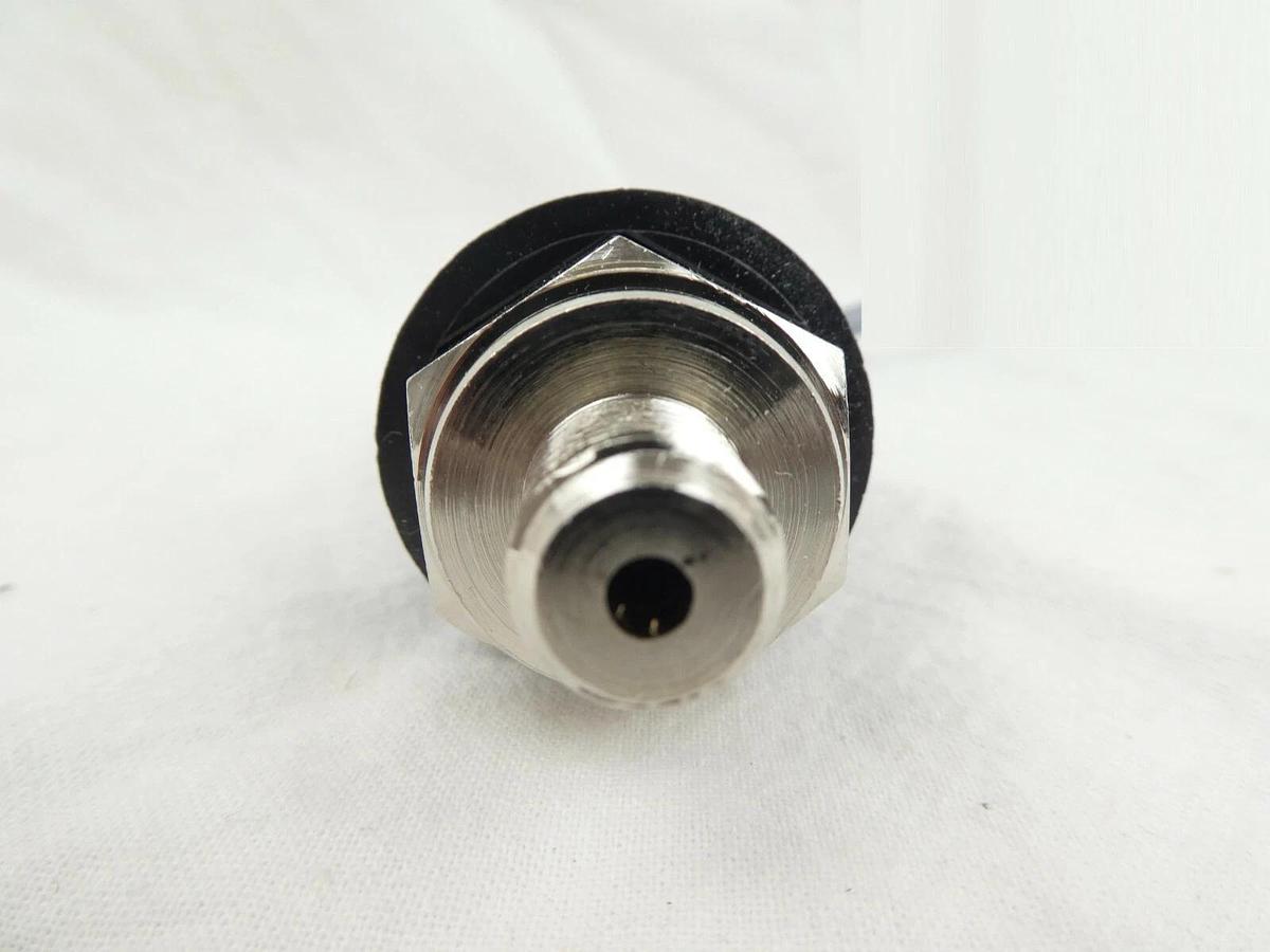 Leybold PMN1CV Pressure Switch PM Reseller Lot of 2 New Surplus