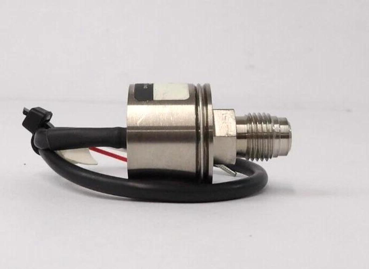 Used Precision Sensors P36W-30 Pressure Switch P36W Series Lot of 6 Working Surplus