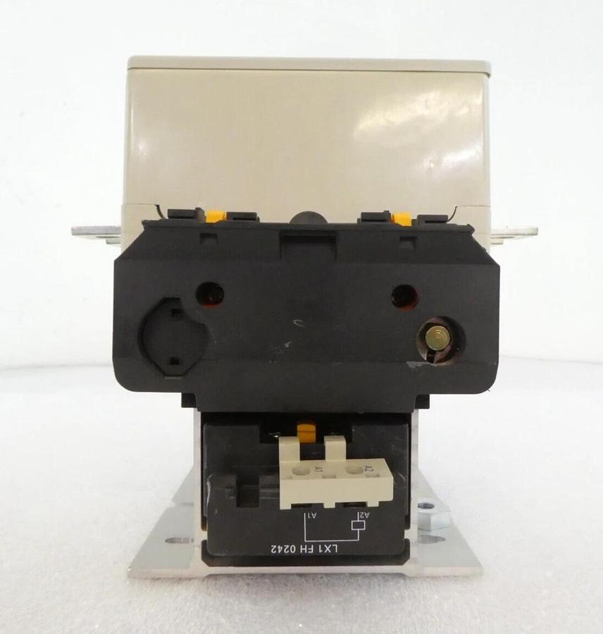 Used Telemecanique LC1F330 Contactor LX1 FH 0242 LC1 F 330 Schneider Square D Working
