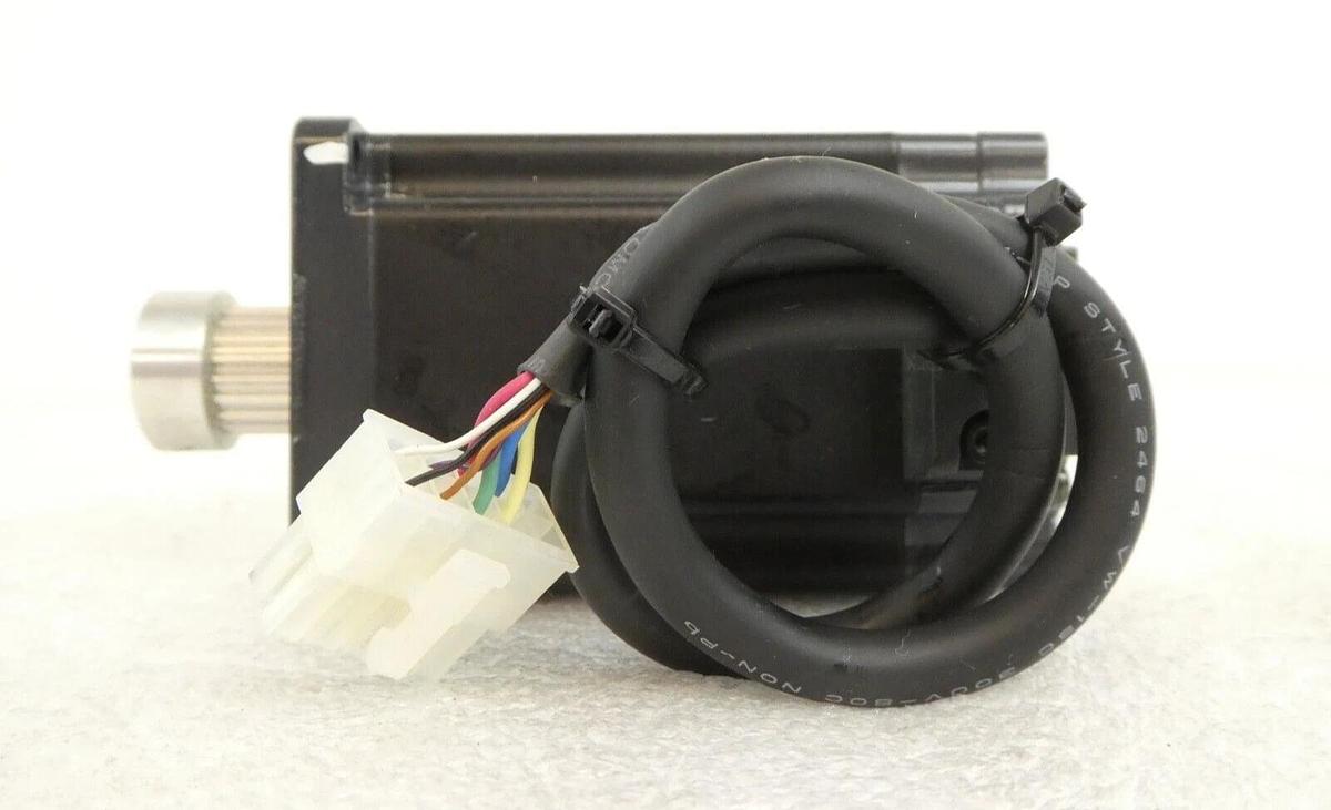Used Oriental Motor ASM69AC DC Servo Motor VEXTA Reseller Lot of 2 Working