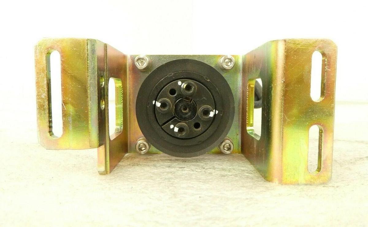 Used Oriental Motor VEXTA Stepper Motor Lot of 3 ASM69AC ASM66AC-N10 Working Surplus