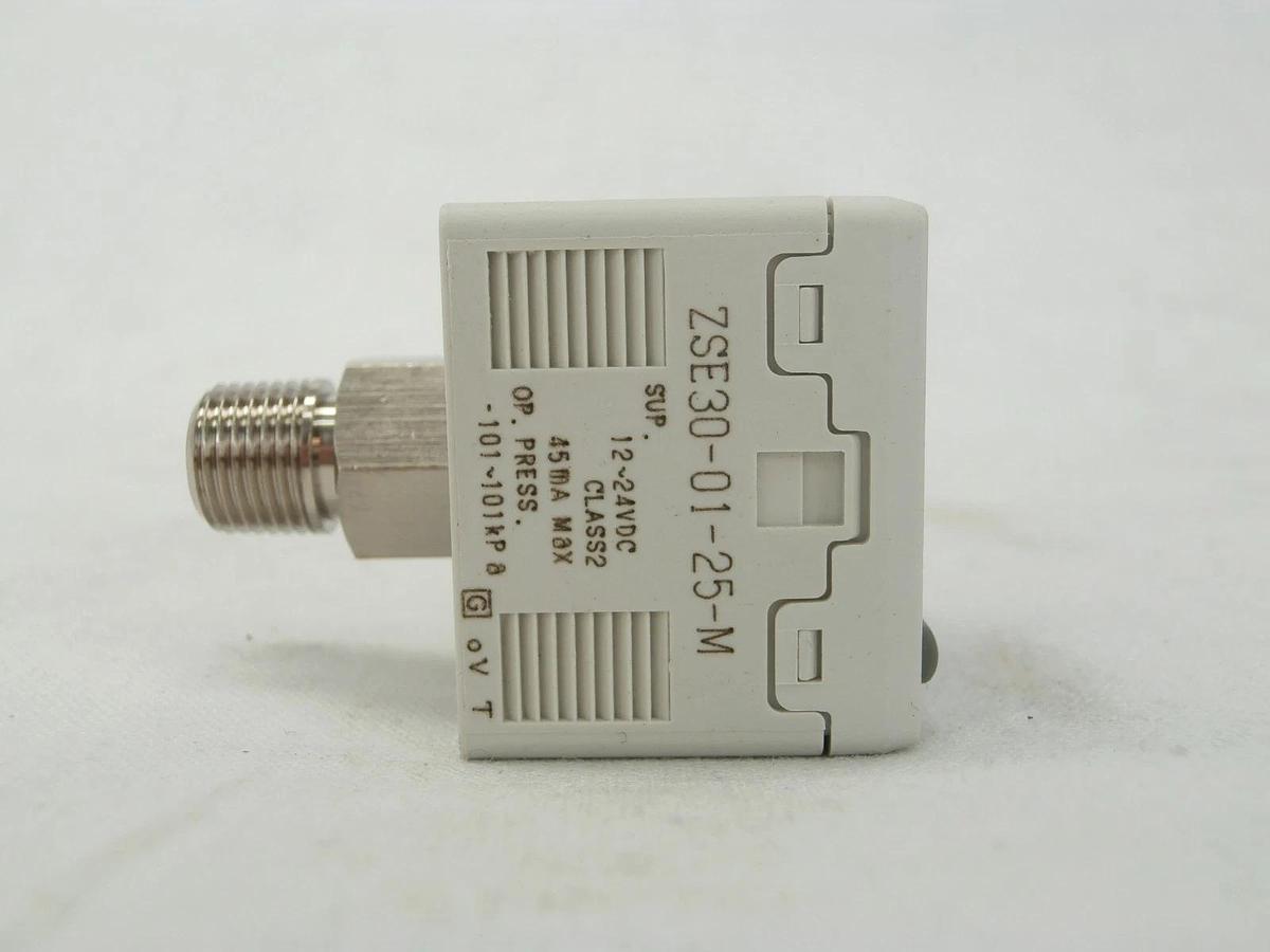 Used SMC ZSE30-01-25-M kPa Pressure Switch Reseller Lot of 32 Working Surplus