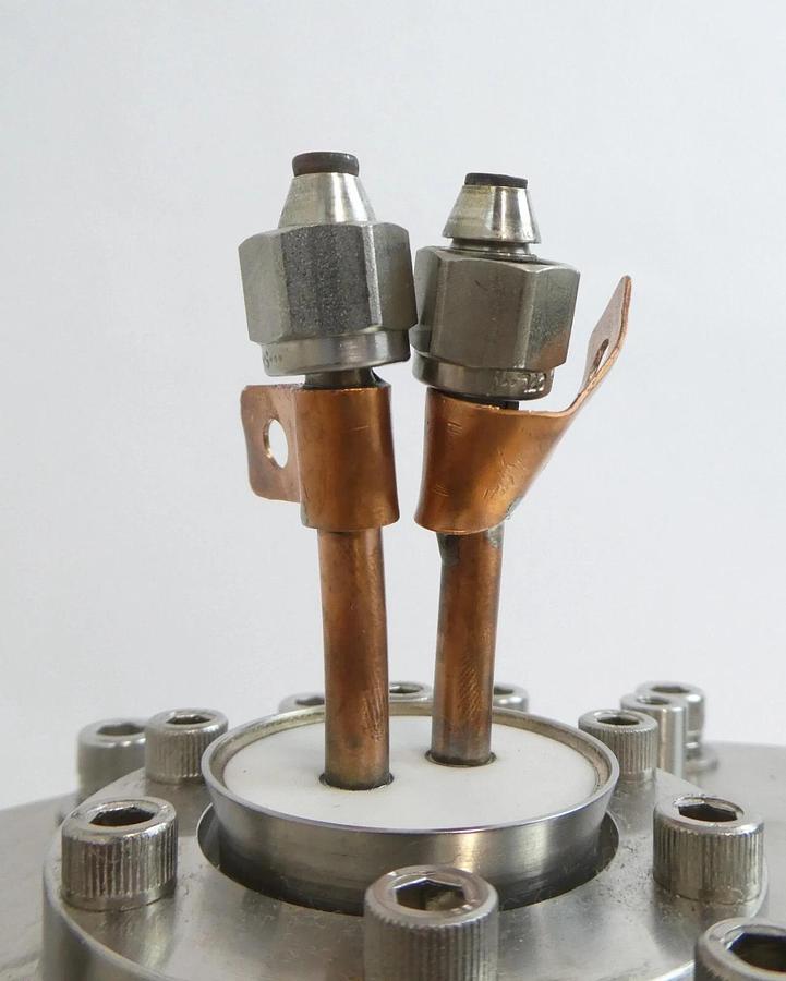 Used AMAT Applied Materials 0042-13127 Gas Feedthrough Assembly Working Surplus