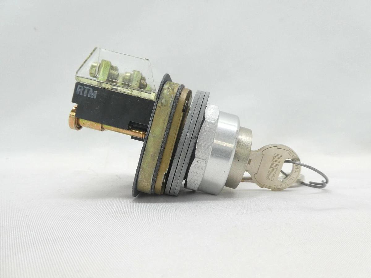 AB Allen-Bradley 800T-E24A Cylinder Lock Dead Bolt Varian 5131015 Lot of 7 New